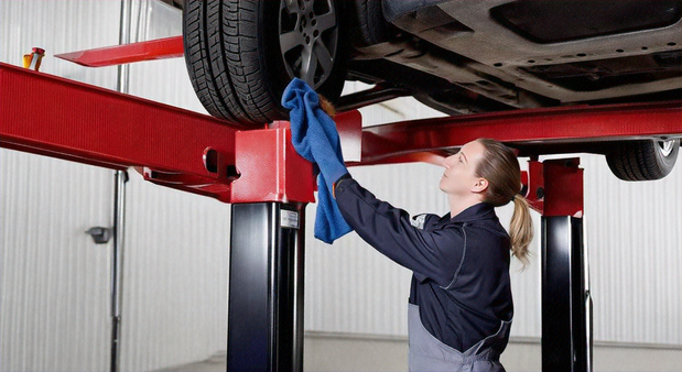 How to Get the Most Out of Your Hydraulic Vehicle Lift