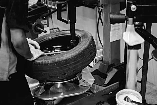 Tyre Changers & Wheel Balancers